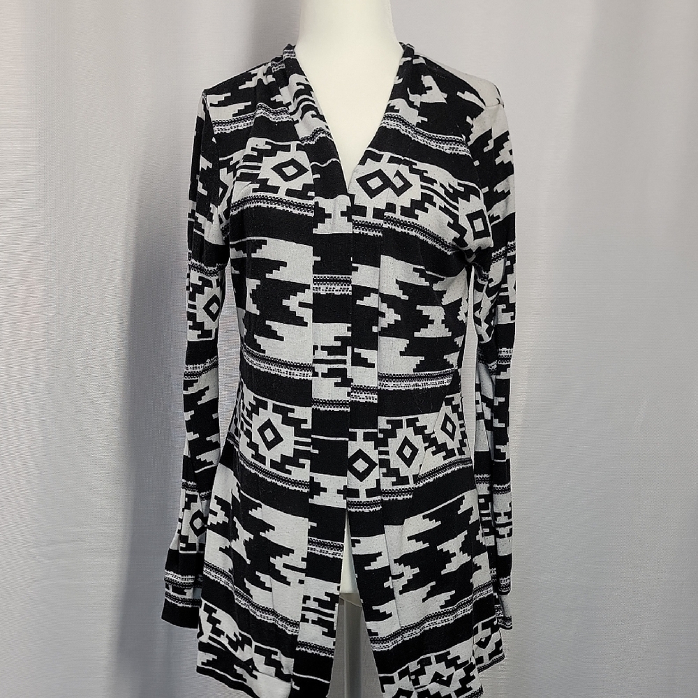 Bobbie Brooks Black and White Cardigan